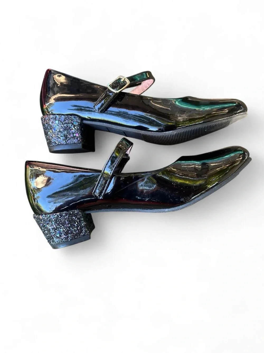 Kohl's Black Patent Mary Jane Shoes with Heart Lining